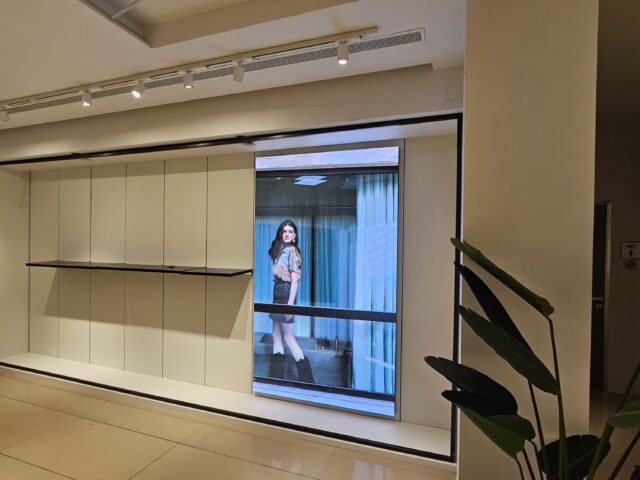 Εγκατάσταση digital signage -BSB Golden Hall p1,9 900nits